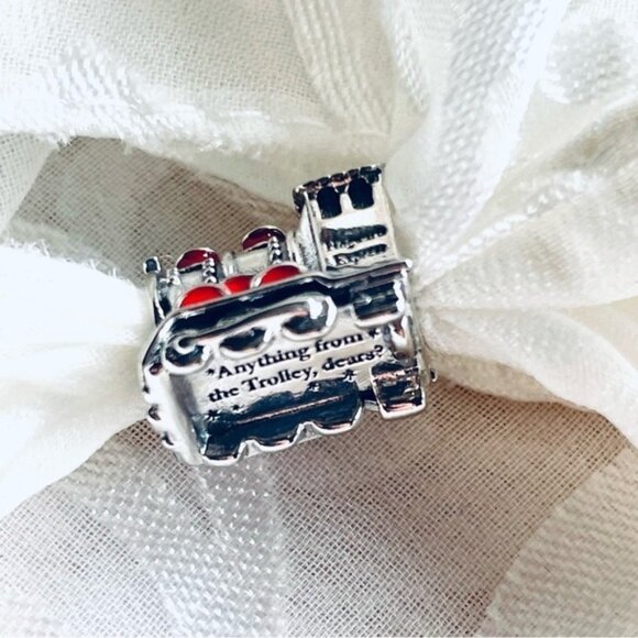 🚂✨ NWOT Hogwarts Express Charm – Harry Potter Magic ⚡ - Picture 7 of 14